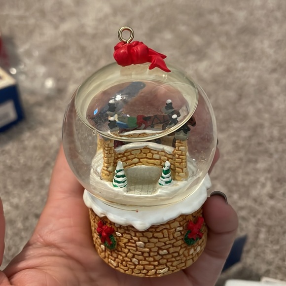 Sleigh Ride ornament - Picture 2 of 2